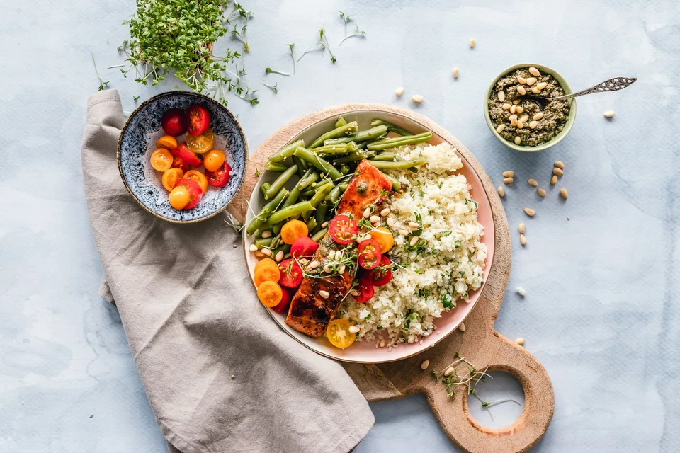Demo image: Fresh ingredients and greens. Placeholder for the FOOD album.